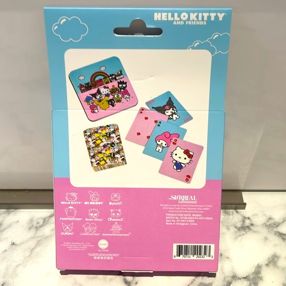 NWT/HELLO KITTY & FRIENDS 52 Playing Cards in Storage Tin - Picture 3 of 9